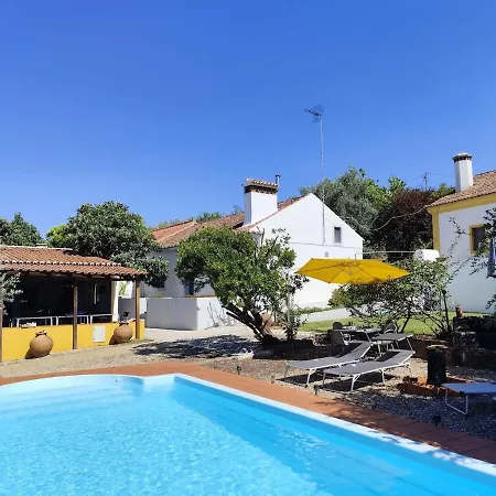 With Pool 度假居 Sardoal